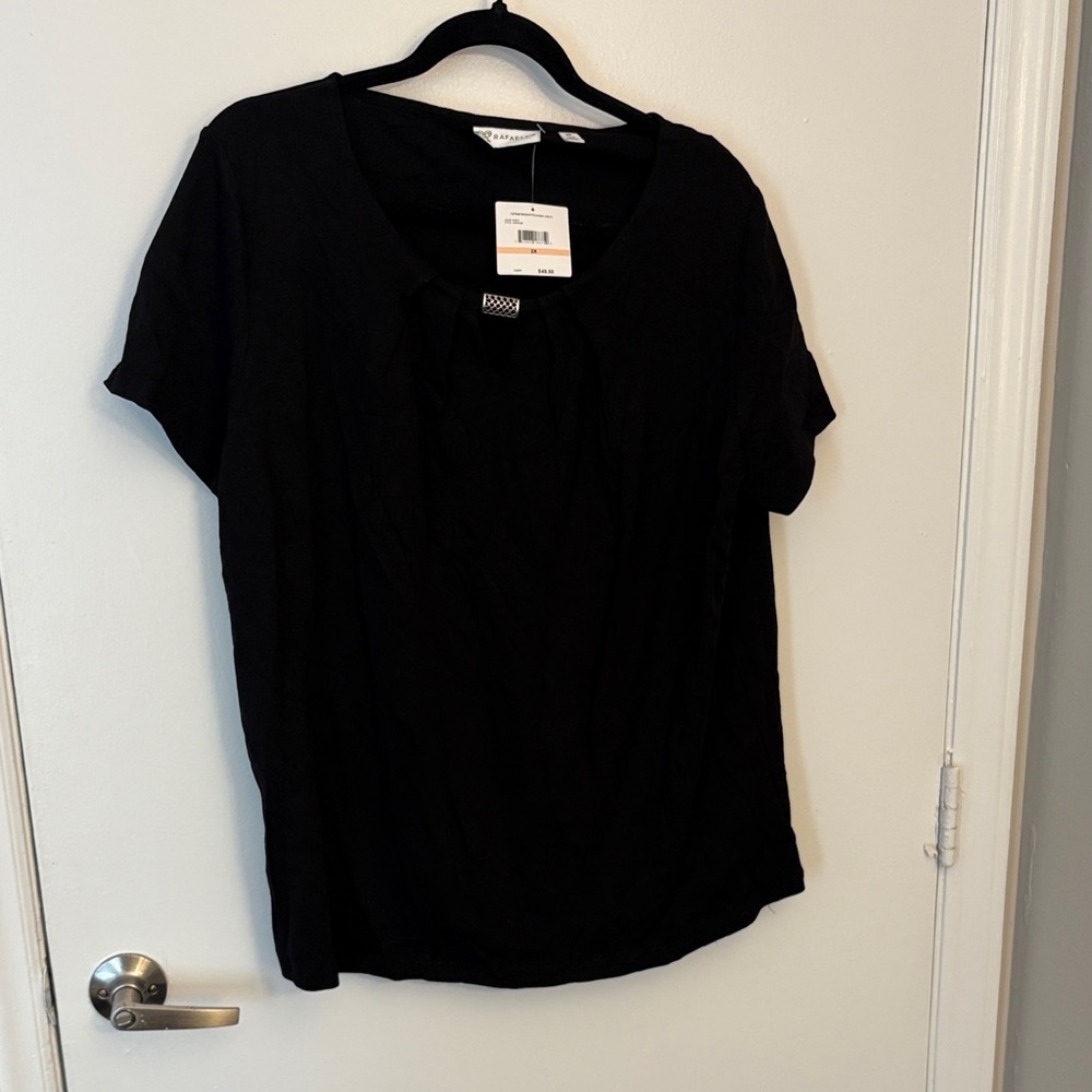 Rafaella Black Short Sleeve Women's Tee